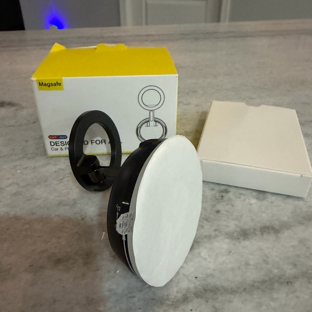 MagSafe Magnetic Car Phone Mount Holder Dashboard Strong Suction w/ Box